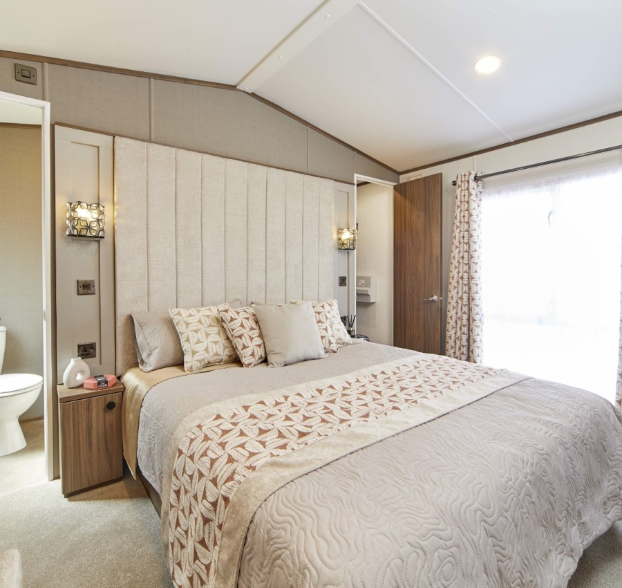 Super Luxury Caravan (3 Bed)