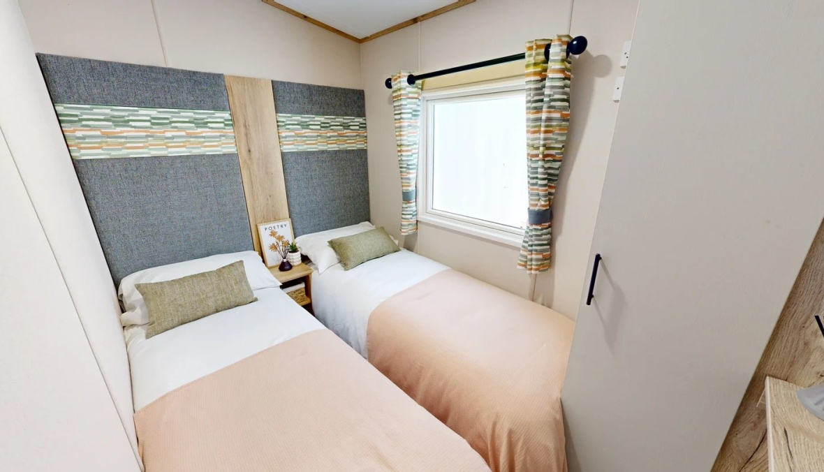 Seaview Luxury (2 Bed)