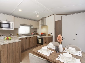 Super Luxury Caravans (2 Bed)