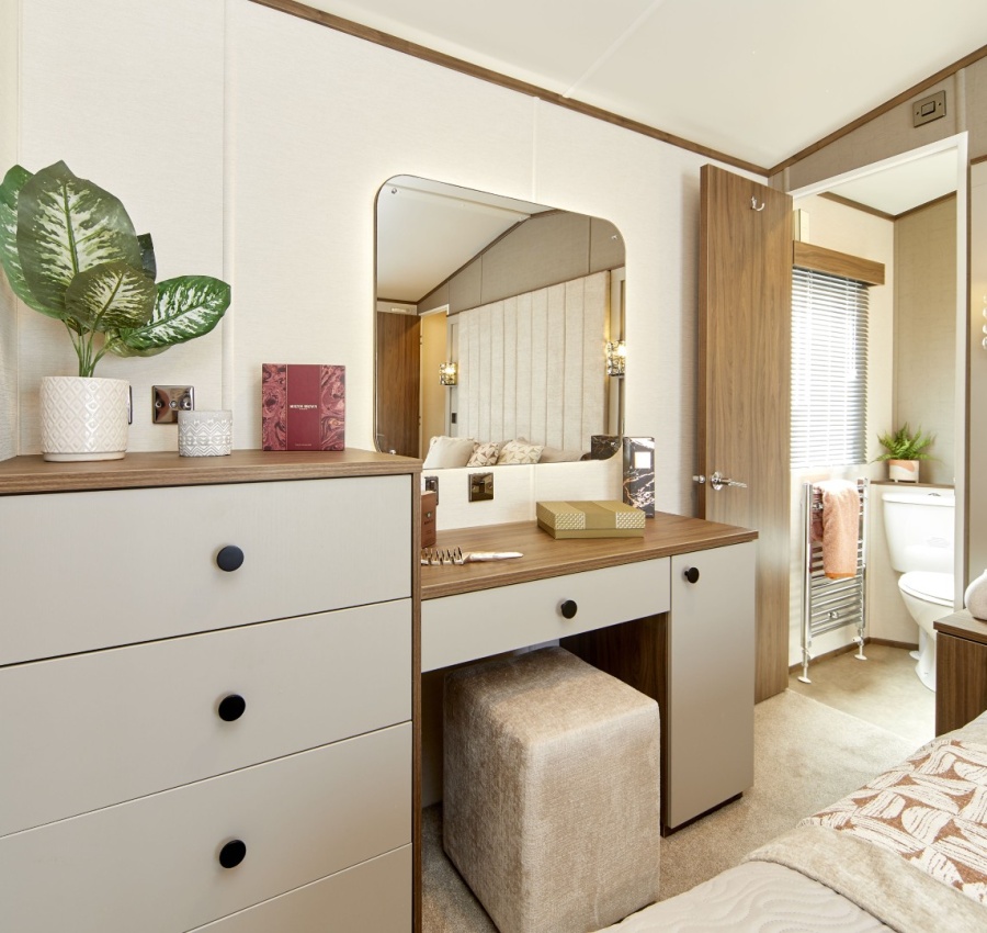 Super Luxury Caravans (2 Bed)