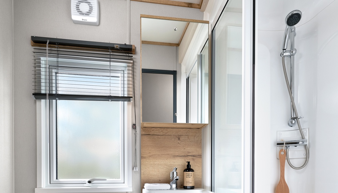 Seaview Luxury (2 Bed)