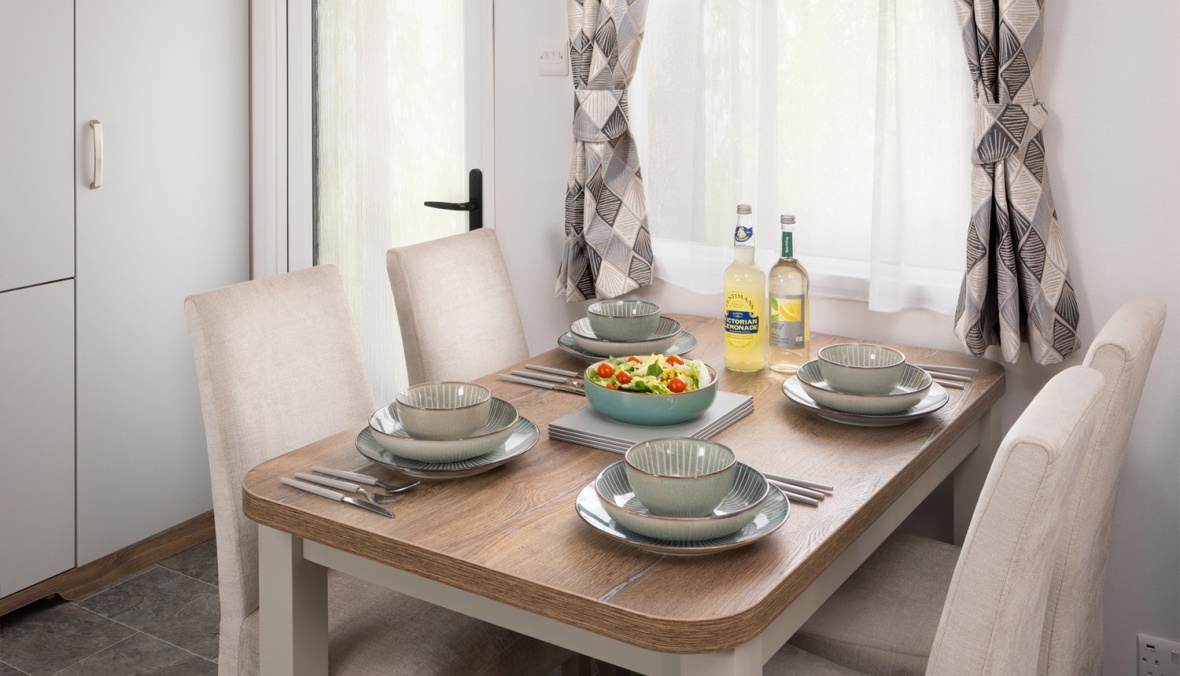 Seaview Deluxe (2 Bed)